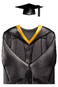 網上訂購香港理工大學理學學士畢業袍 黑色方形畢業帽 金色肩帶披肩 學士畢業袍製服公司DA229
